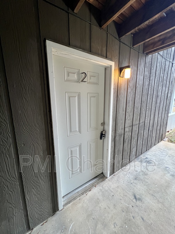 Charlotte Condo: 831 Mcalway Rd