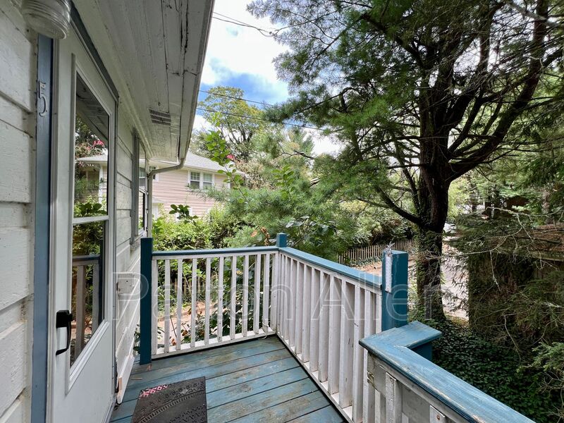 Asheville Condo: 105 Edwin Pl