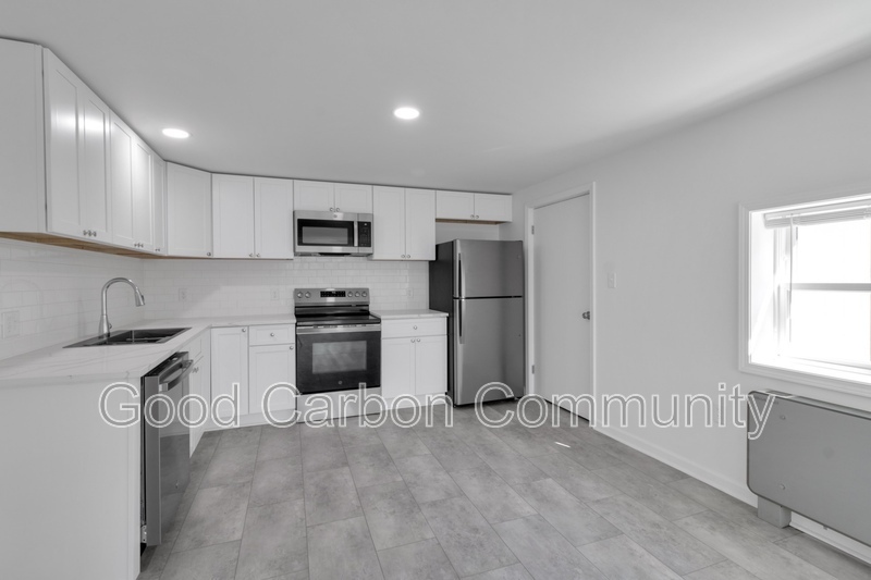 Buffalo Condo: 209 Summer St
