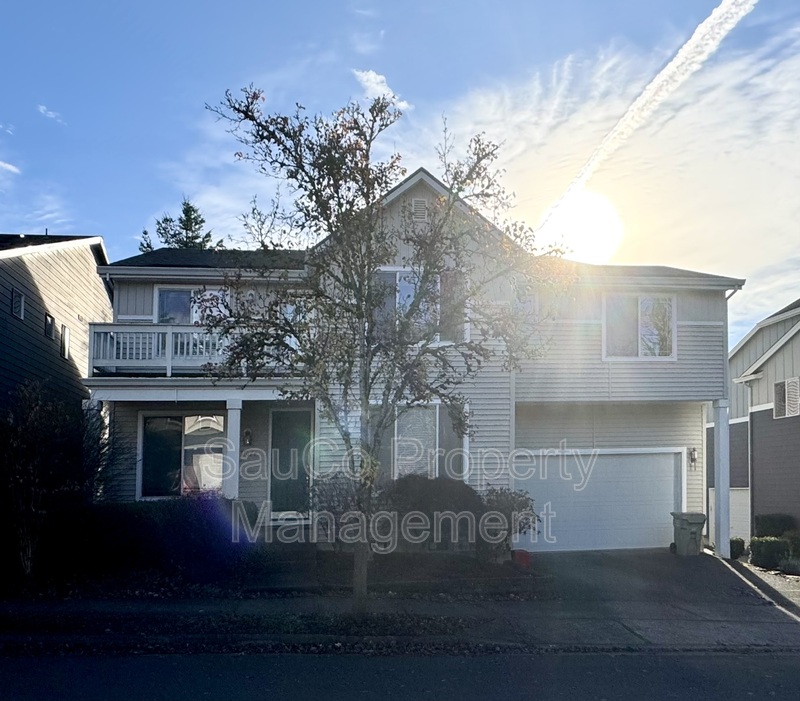 Portland House: 11074 Southwest Washington Street