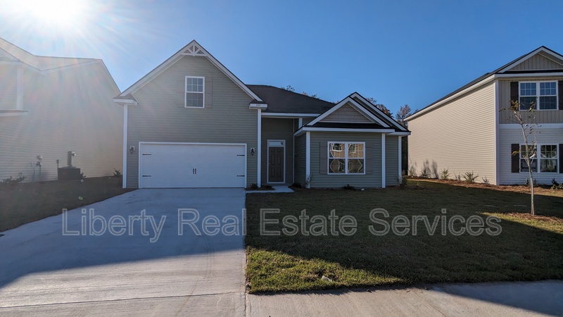 Hinesville House: 222 Courage Way