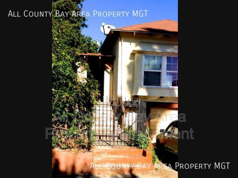 Oakland, Condo: 2011 Crosby Ave