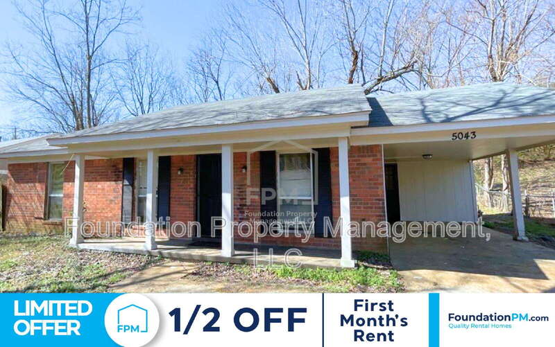 Memphis House: 5043 Bowdoin Drive