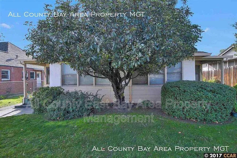 Bay Point Condo: 3405 Willow Pass Rd