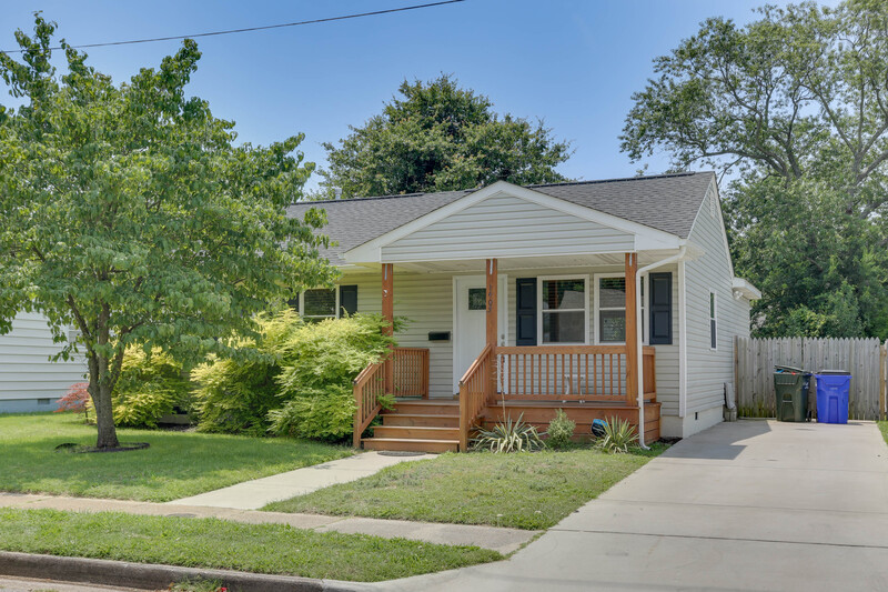 Norfolk House: 1405 Baychester Ave