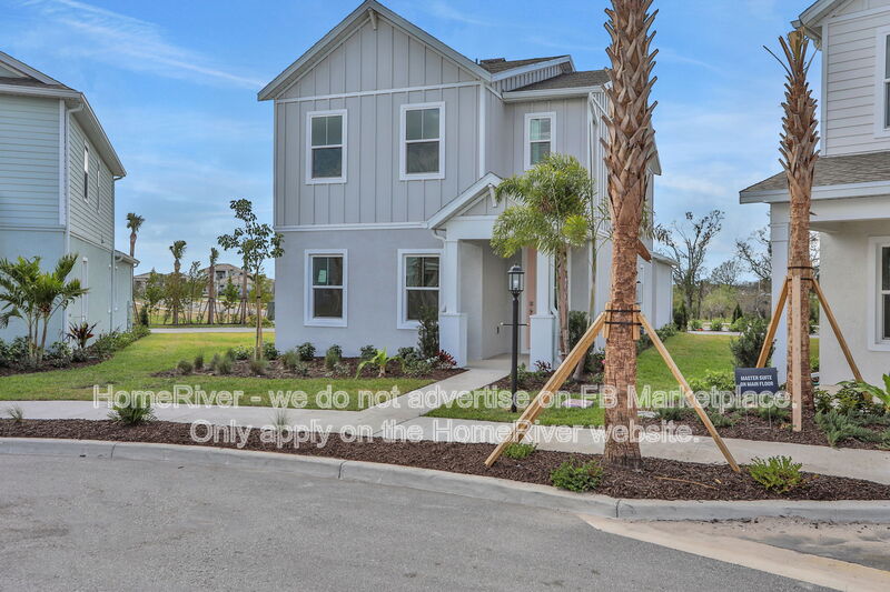 Sarasota House: 180 Eagleston Ln