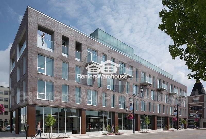 Des Moines Condo: 350 E Locust Street