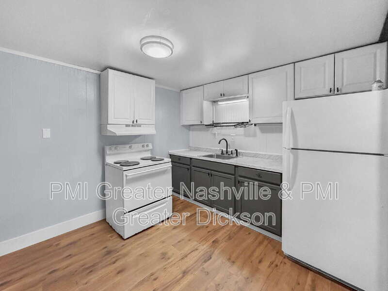 Dickson Condo: 212.5 West End Ave