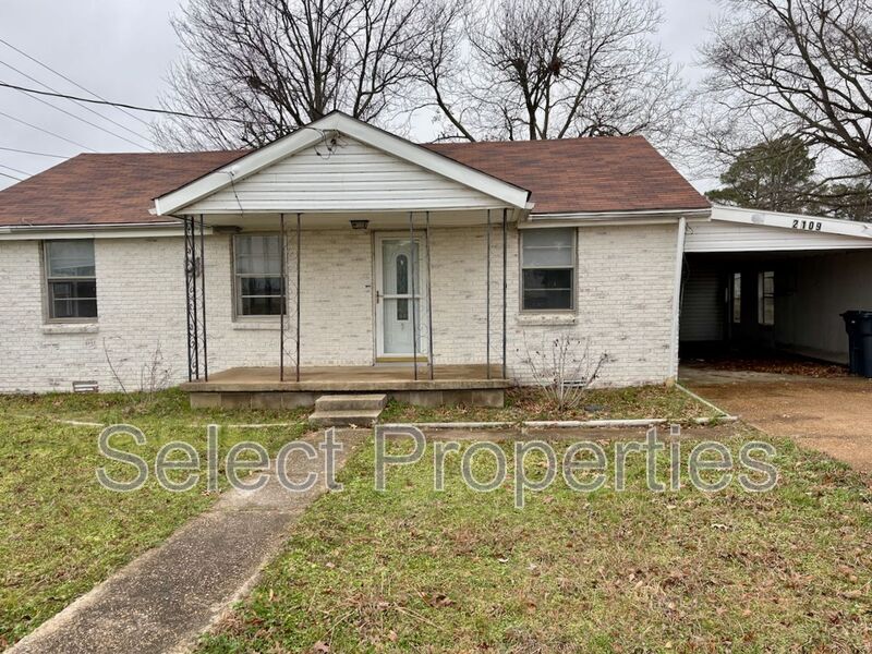 Jonesboro House: 2109 Kathleen