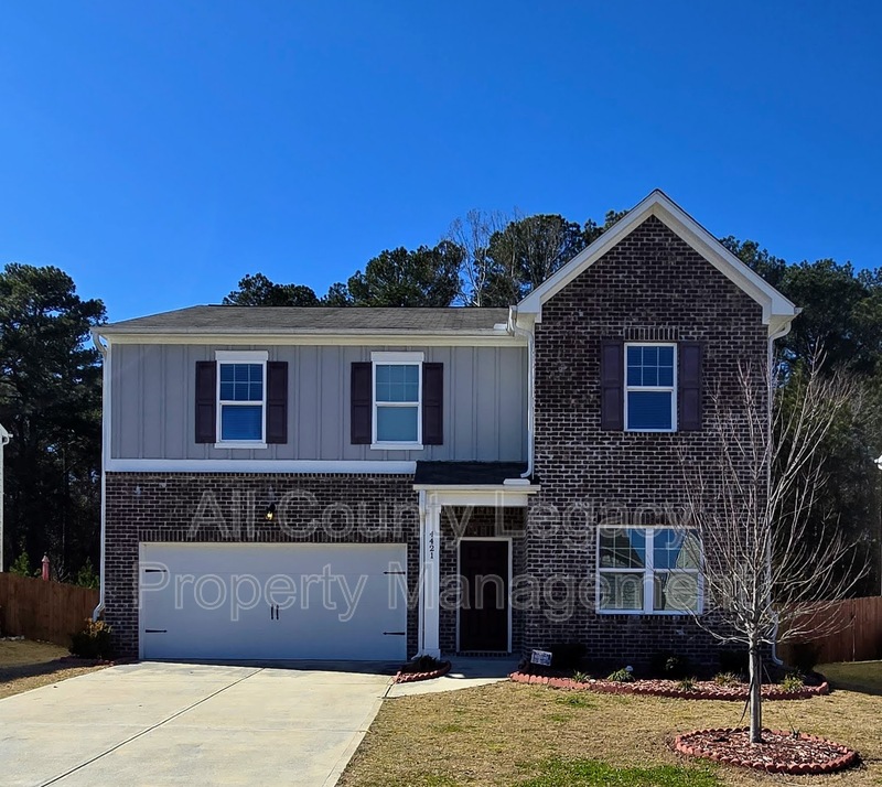 Loganville House: 4421 Kendrick Cir