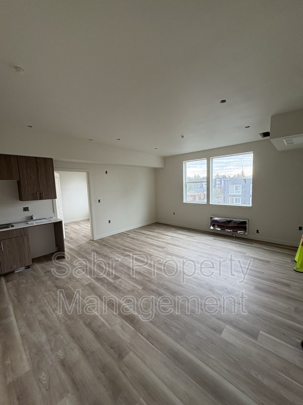 Portland Apartment: 1520 N Bryant St