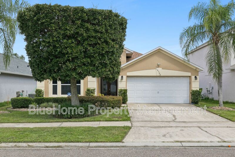 Orlando House: 13750 Huntwick Drive