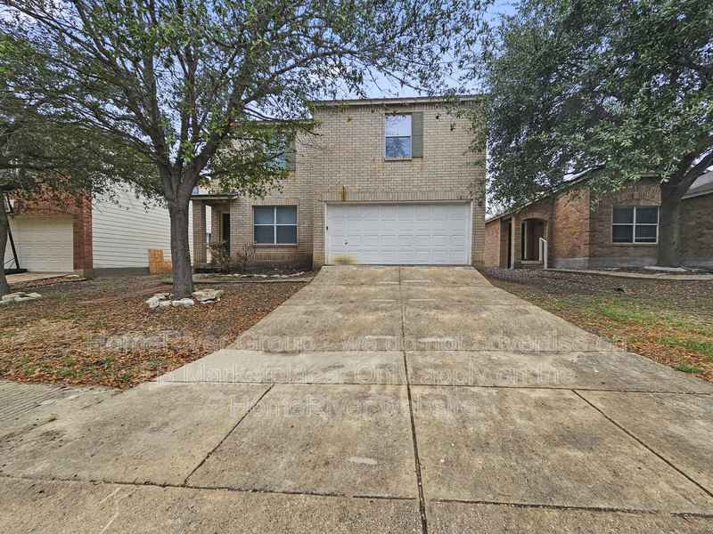 San Antonio House: 1235 Range Finder