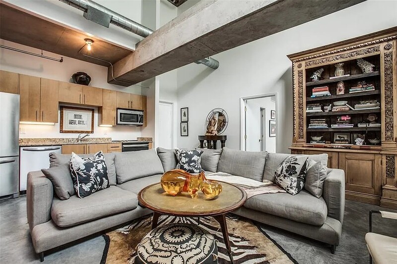 Dallas House: 1001 Belleview St