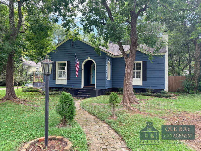 Mobile House: 173 Hannon Avenue