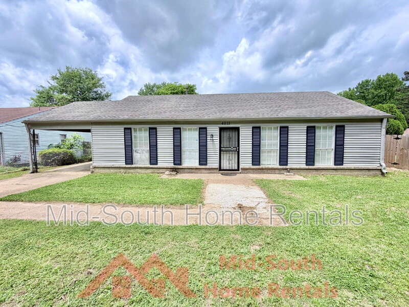 Memphis House: 4011 Double Tree Rd