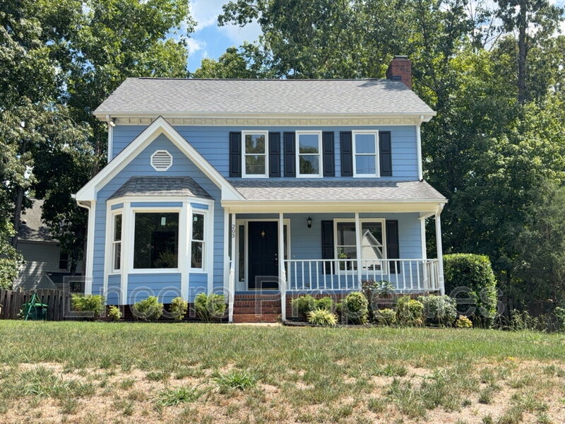 Cary House: 203 Wood Hollow Drive