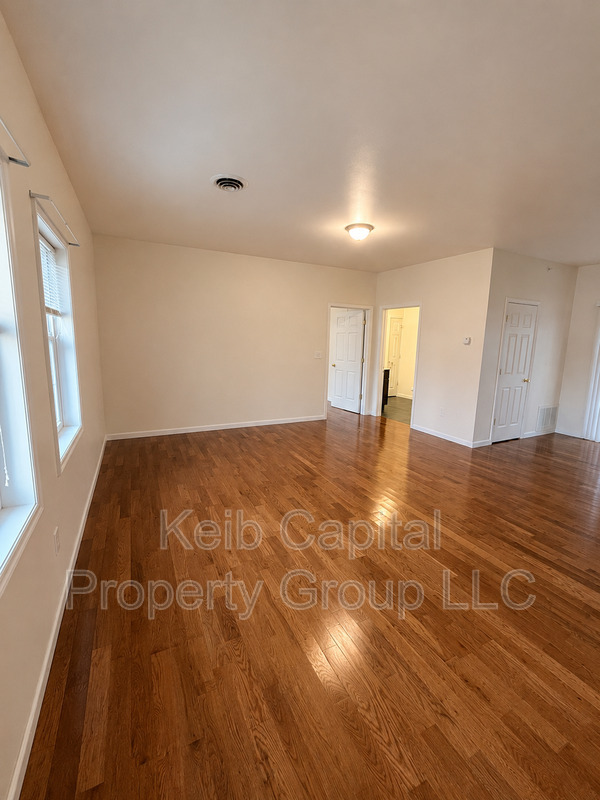 Glens Falls Condo: 130 Warren Street
