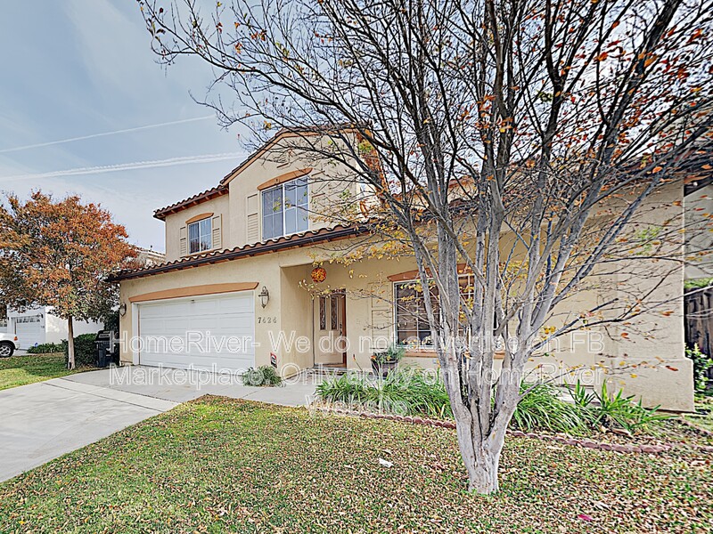 Van Nuys House: 7424 Whitaker Ave