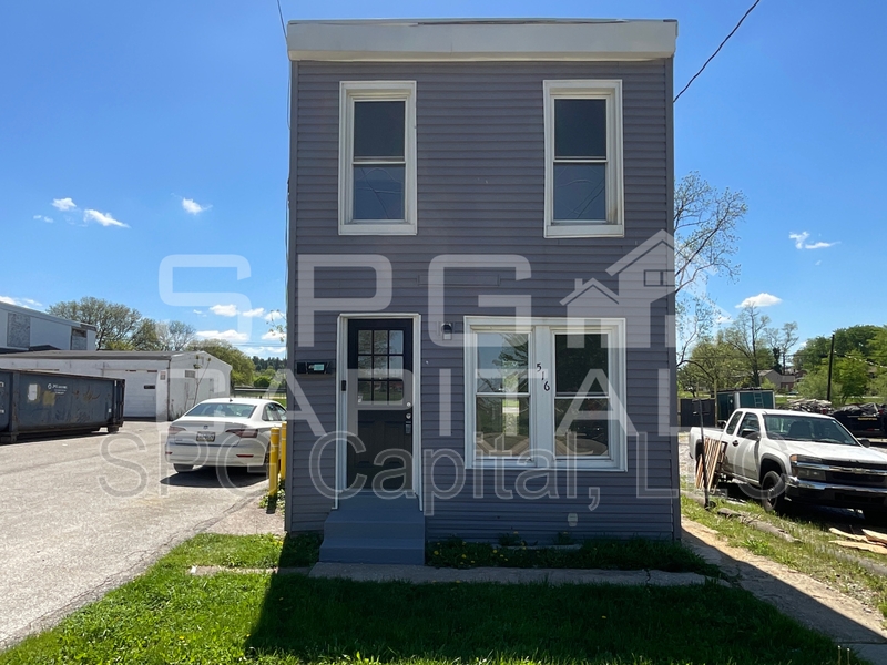 York House: 516 East Boundary Avenue