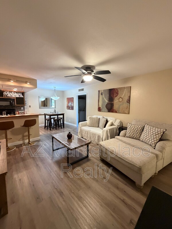 Tempe Condo: 1111 E. University Dr.