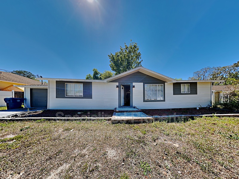 Spring Hill House: 13426 Tyringham St