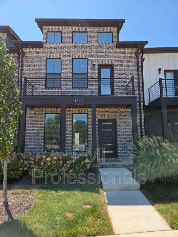 Murfreesboro Townhome: 1373 Rebecca Johns Dr