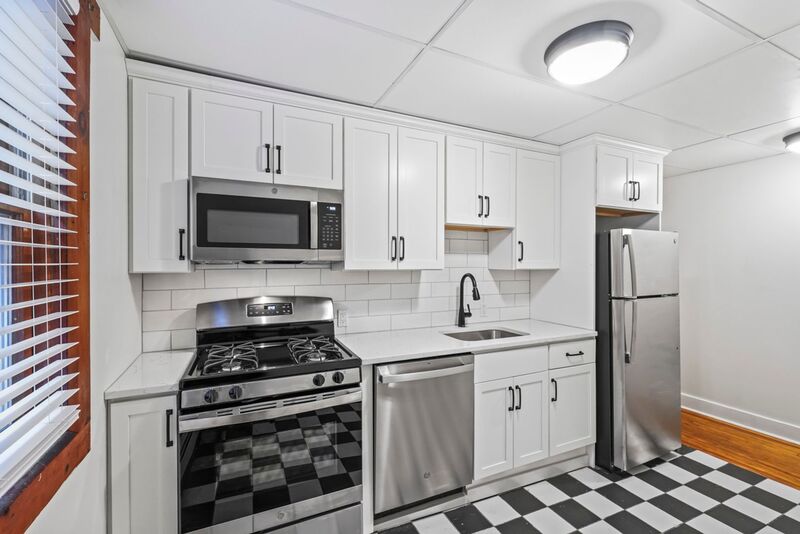 Saratoga Springs Condo: 33 Franklin St