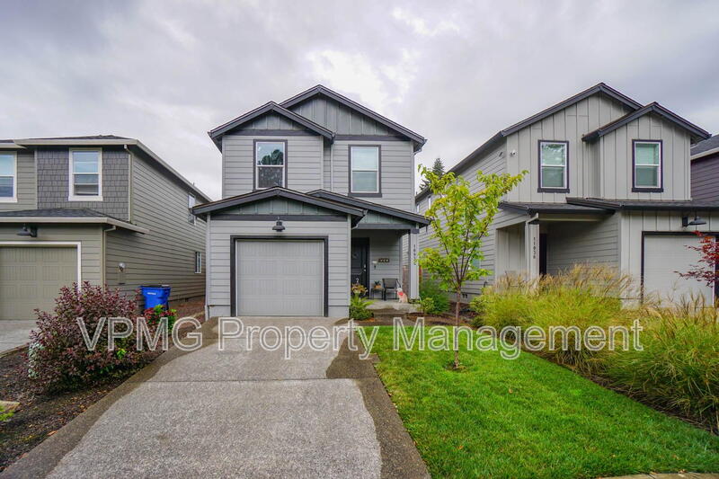 Vancouver House: 10932 Northeast 127th Avenue