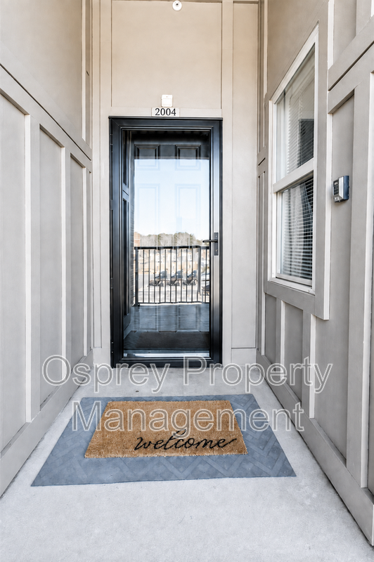 Charming 2-Bedroom Condo in Port Warwick - Photo 1