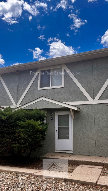 Colorado Springs Condo: 1751 Shenandoah Drive #B