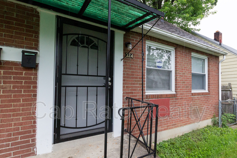 Columbus House: 324 S Powell Ave