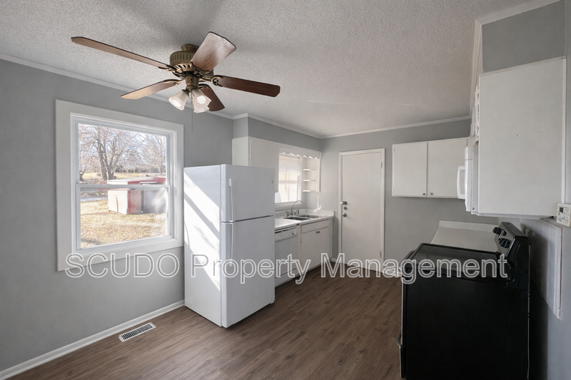 Kansas City House: 12509 E 53rd St