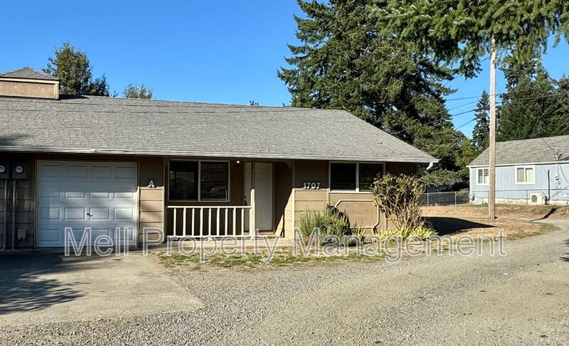 Shelton House: 1707 Mason St