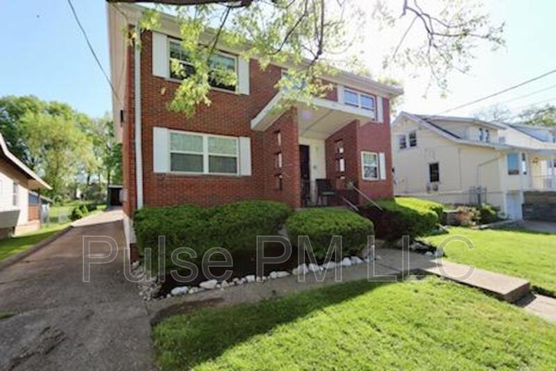 Request a Viewing for 24 Rosebud Avenue 2 Tenant Turner