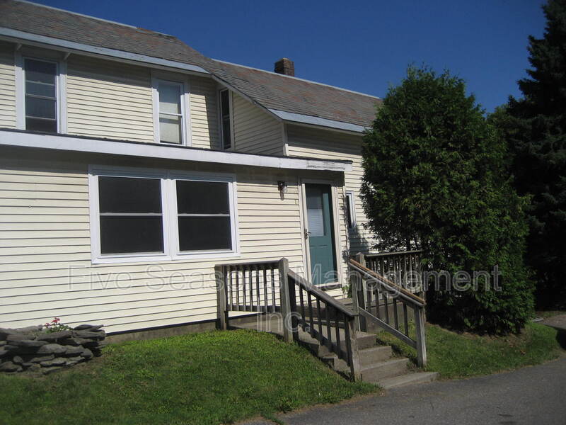 Burlington Condo: 80 Chase Street