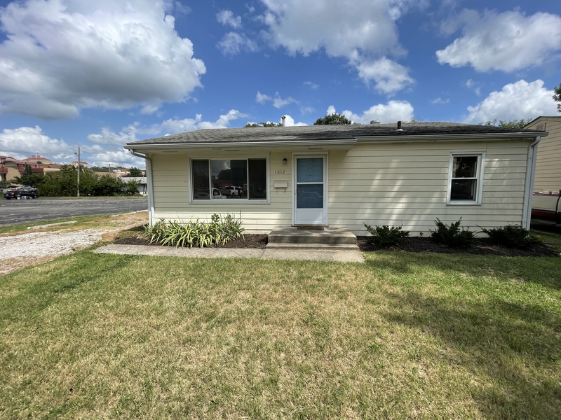 Lawrence Condo: 1812 Arkansas Street - 1