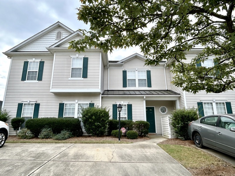 Charlotte House: 14742 Lions Pride Court