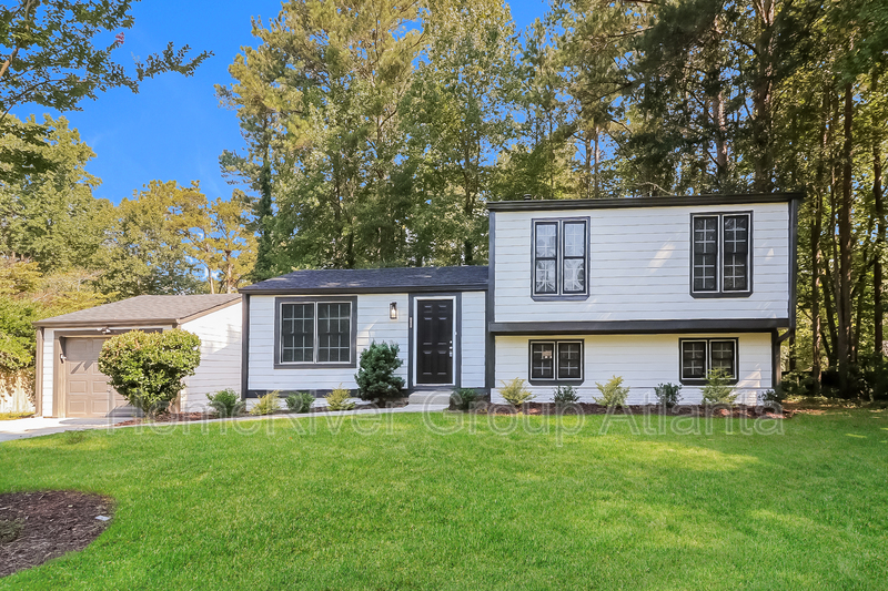 Request a Viewing for 3569 Oak Knoll Dr Tenant Turner