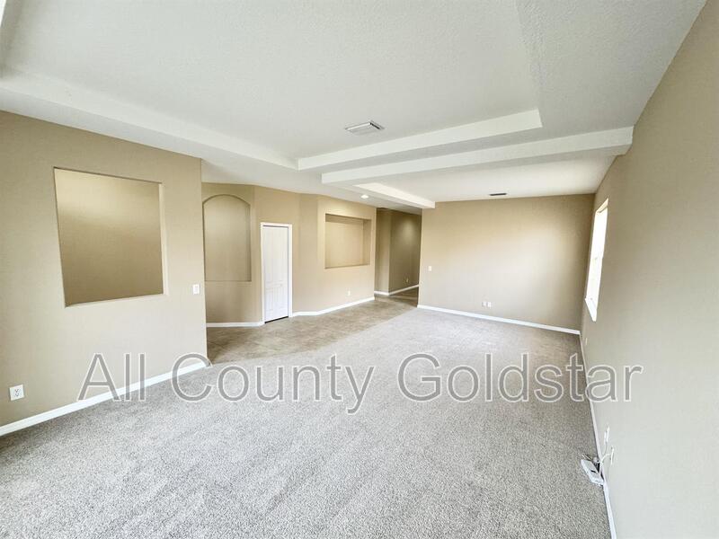 Venice House: 11489 Tinder Ct