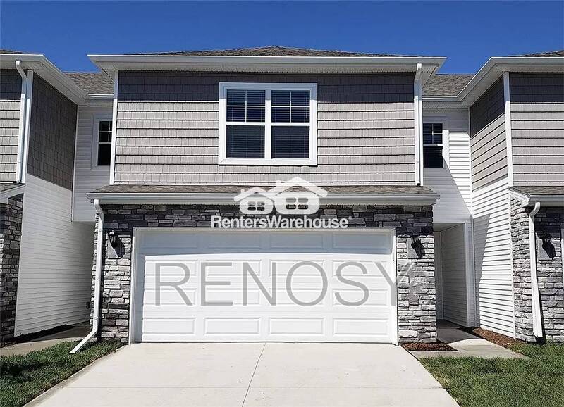 Adel House: 2124 Bugge Drive