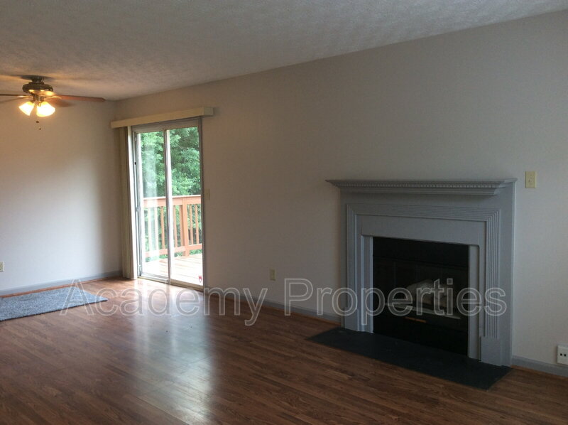 Rex House: 2882 Silver Maple Court