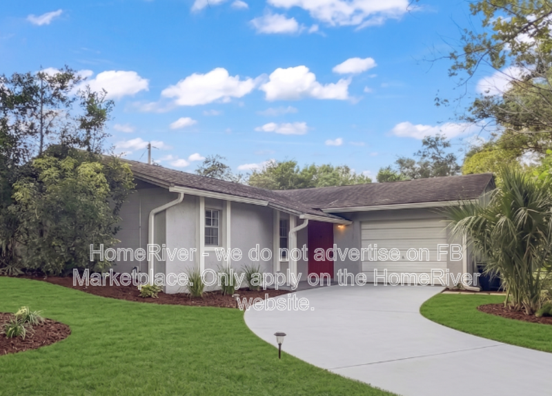 Casselberry House: 690 Lilac Rd