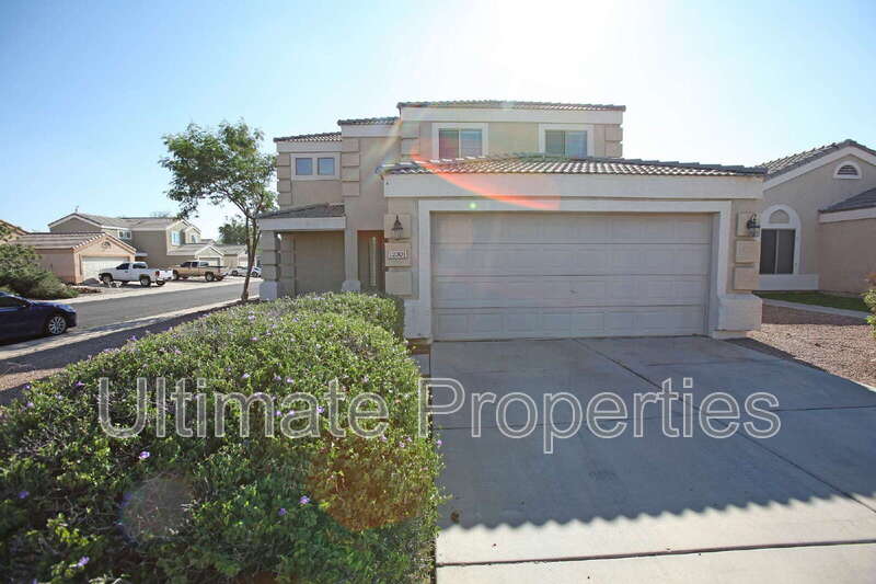 El Mirage House: 12301 W Columbine Dr