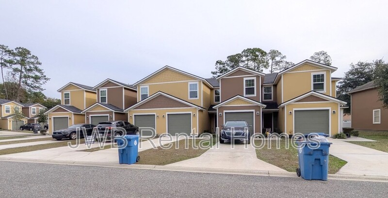 Jacksonville Townhome: 10961 Hidden Haven Ct