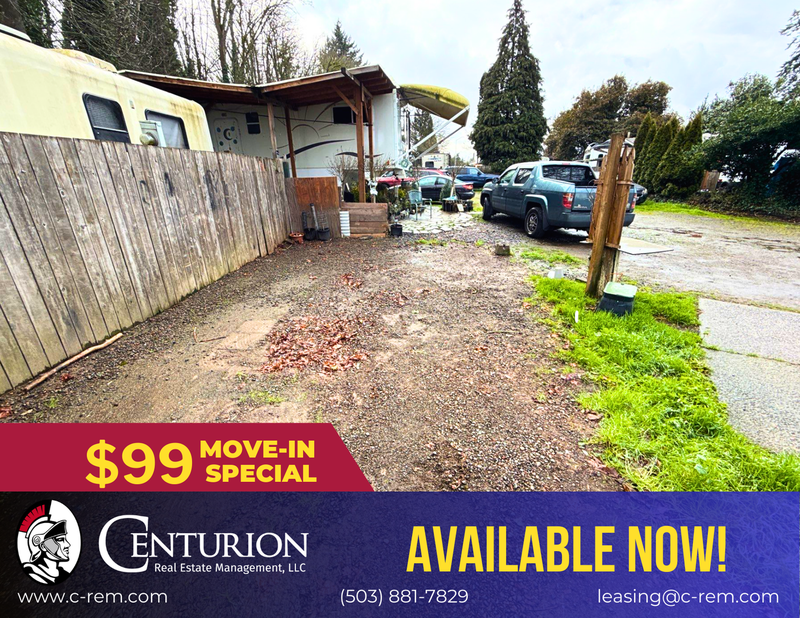 Salem Condo: 3010 Phyllis St. NE