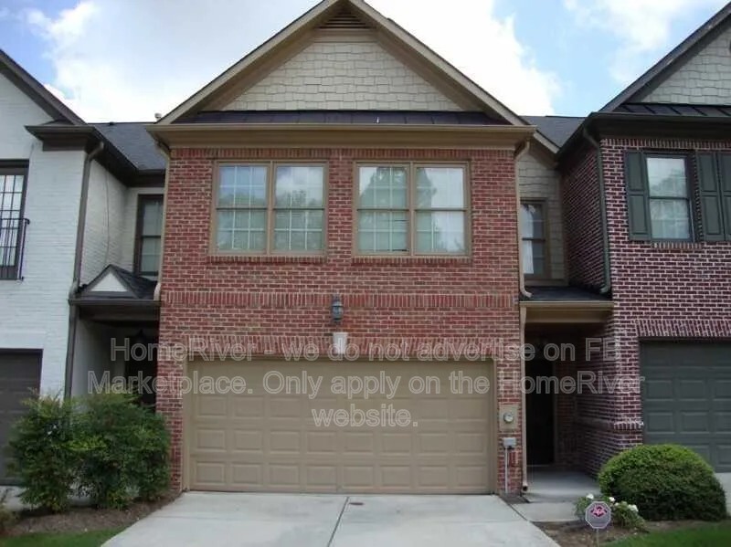 Norcross Townhome: 1697 Oakbrook Lake Dr