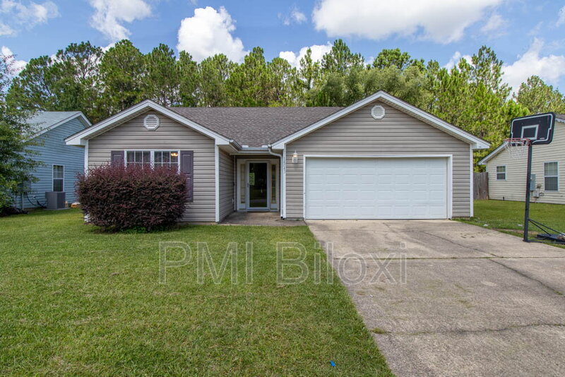 Gulfport House: 14045 Dunnbarton