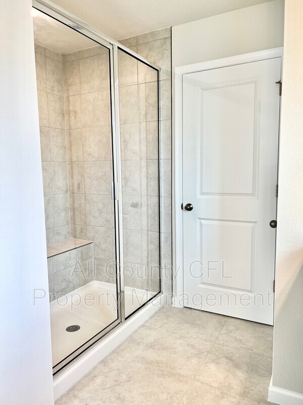 Main Rental Photo 16