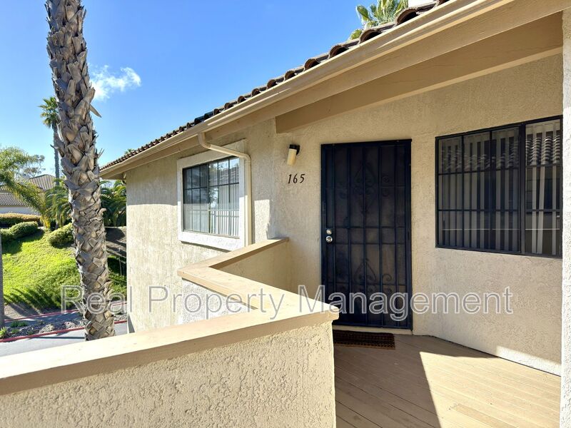 Oceanside Condo: 3521 Paseo De Elenita